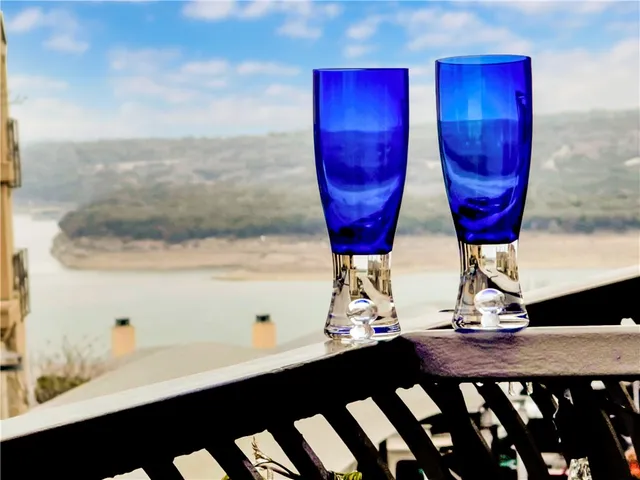 $2,700 | 2918 Ranch Road 620 North, Unit W222, Austin, TX 78734