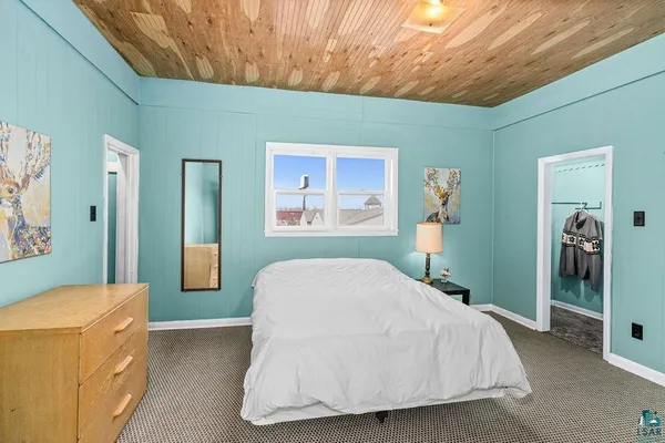 $219,900 | 1621 Elmira Avenue, Superior, WI 54880