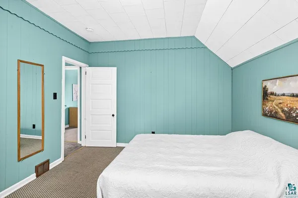 $219,900 | 1621 Elmira Avenue, Superior, WI 54880