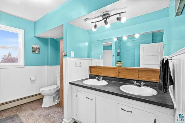 $219,900 | 1621 Elmira Avenue, Superior, WI 54880