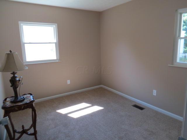 5103 Drivemere Road Hilliard, OH 43026 - Photo 14 of 20 Gallery Image 14