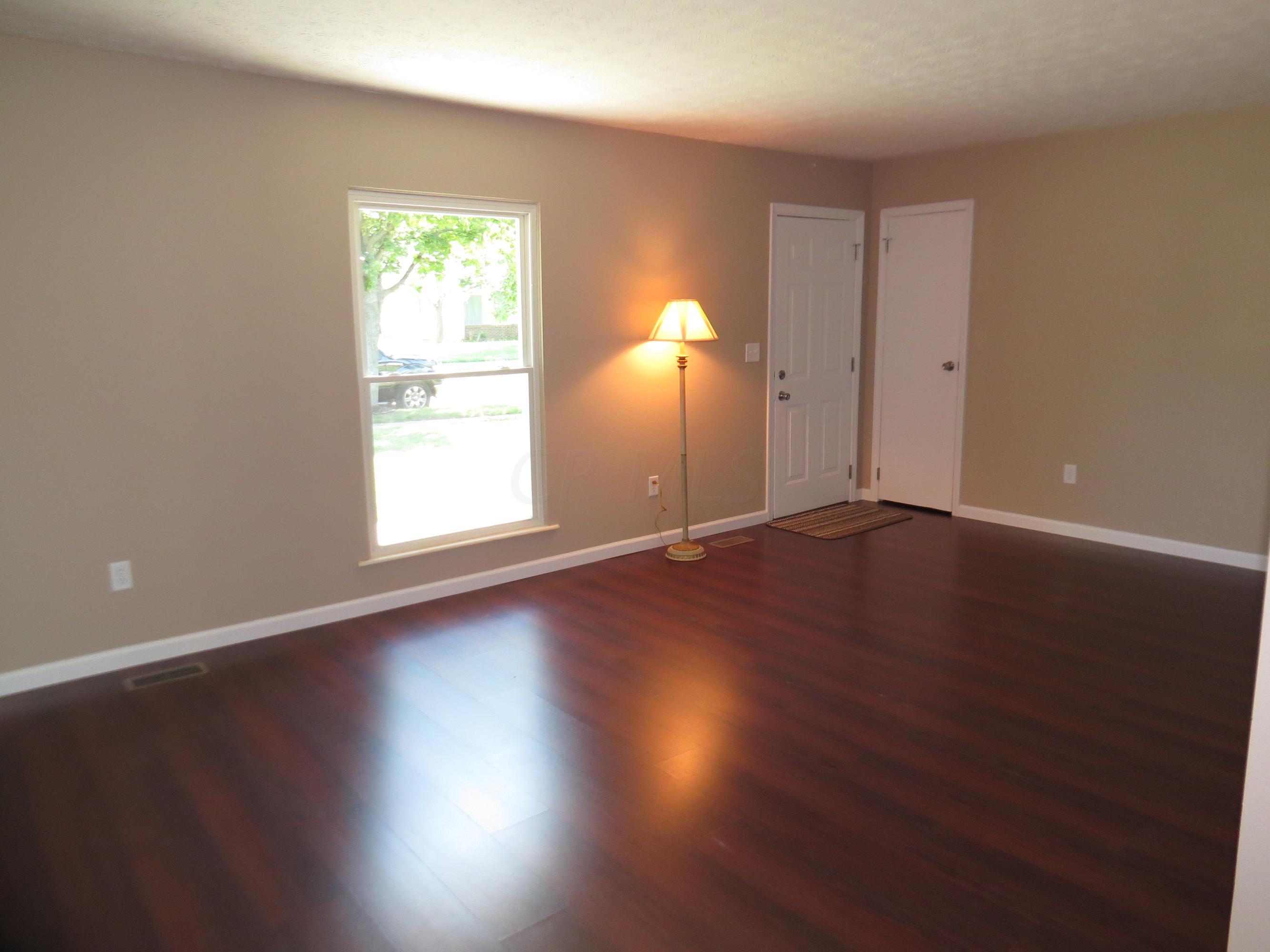 5103 Drivemere Road Hilliard, OH 43026 - Photo 6 of 20 Gallery Image 6