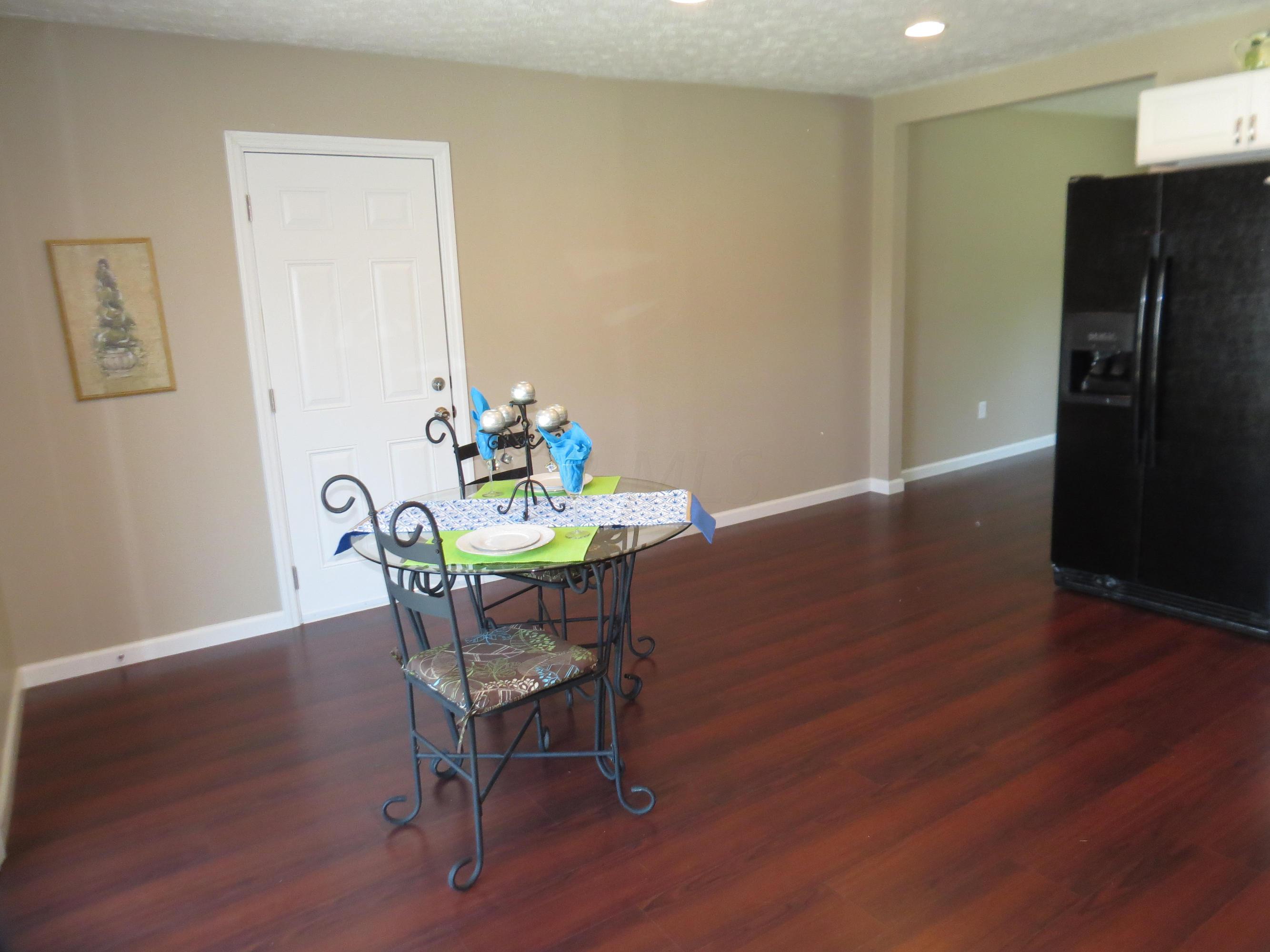 5103 Drivemere Road Hilliard, OH 43026 - Photo 8 of 20 Gallery Image 8
