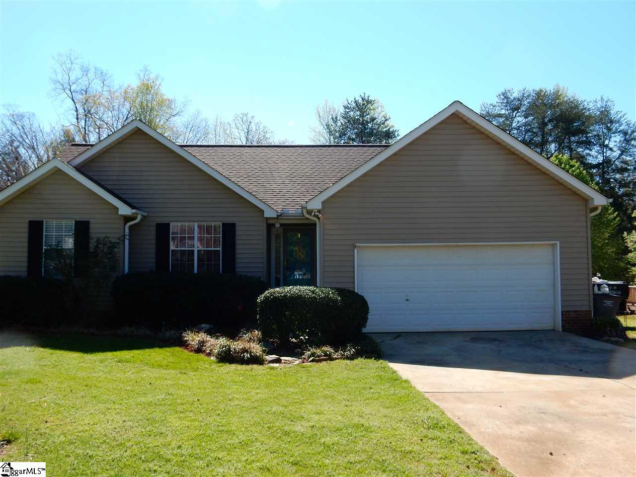 250 Jacqueline Road Piedmont, SC 29673 - Photo 3 of 35 Gallery Image 3