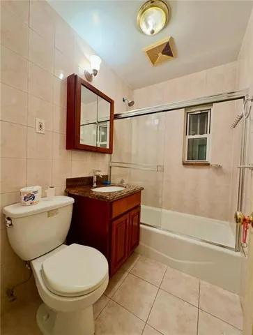 $1,083,000 | 2065 Shore Parkway | Gravesend