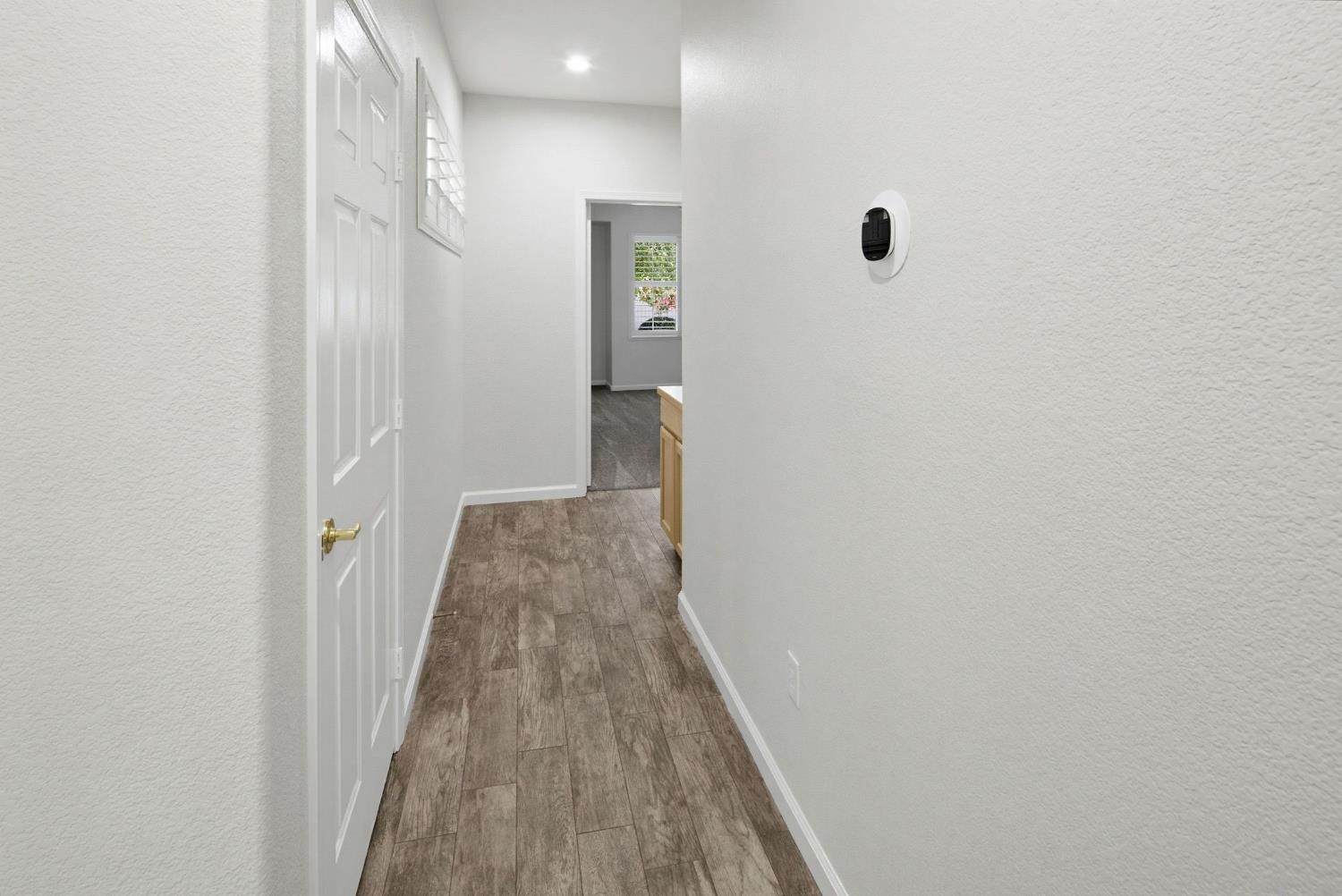 274 Lariat Loop Lincoln, CA 95648 - Photo 19 of 34 Hall to Guest Bed/Bath