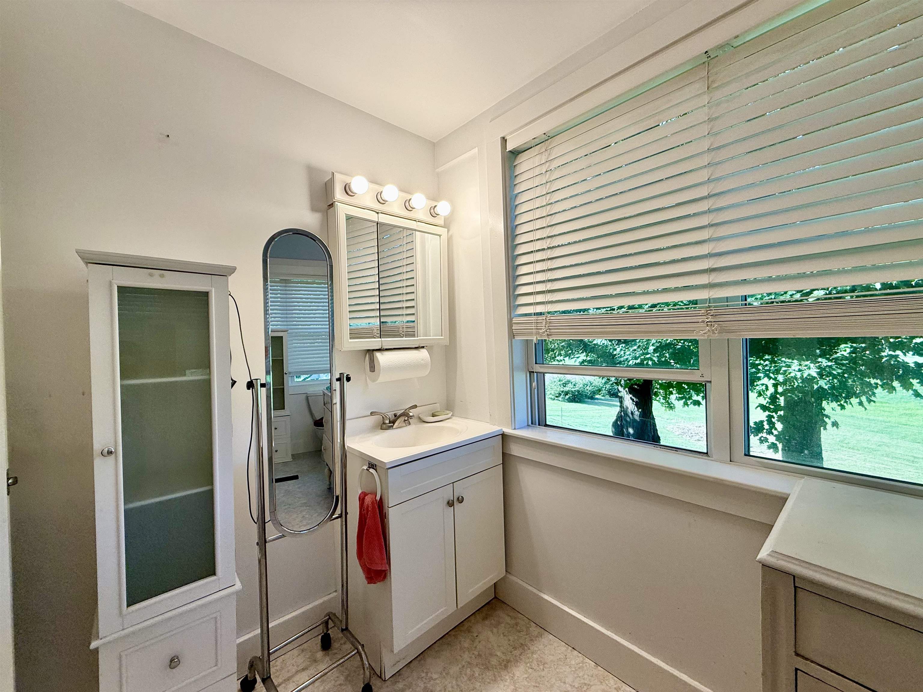 21 Fairfield Road Fletcher, VT 05444 - Photo 12 of 33