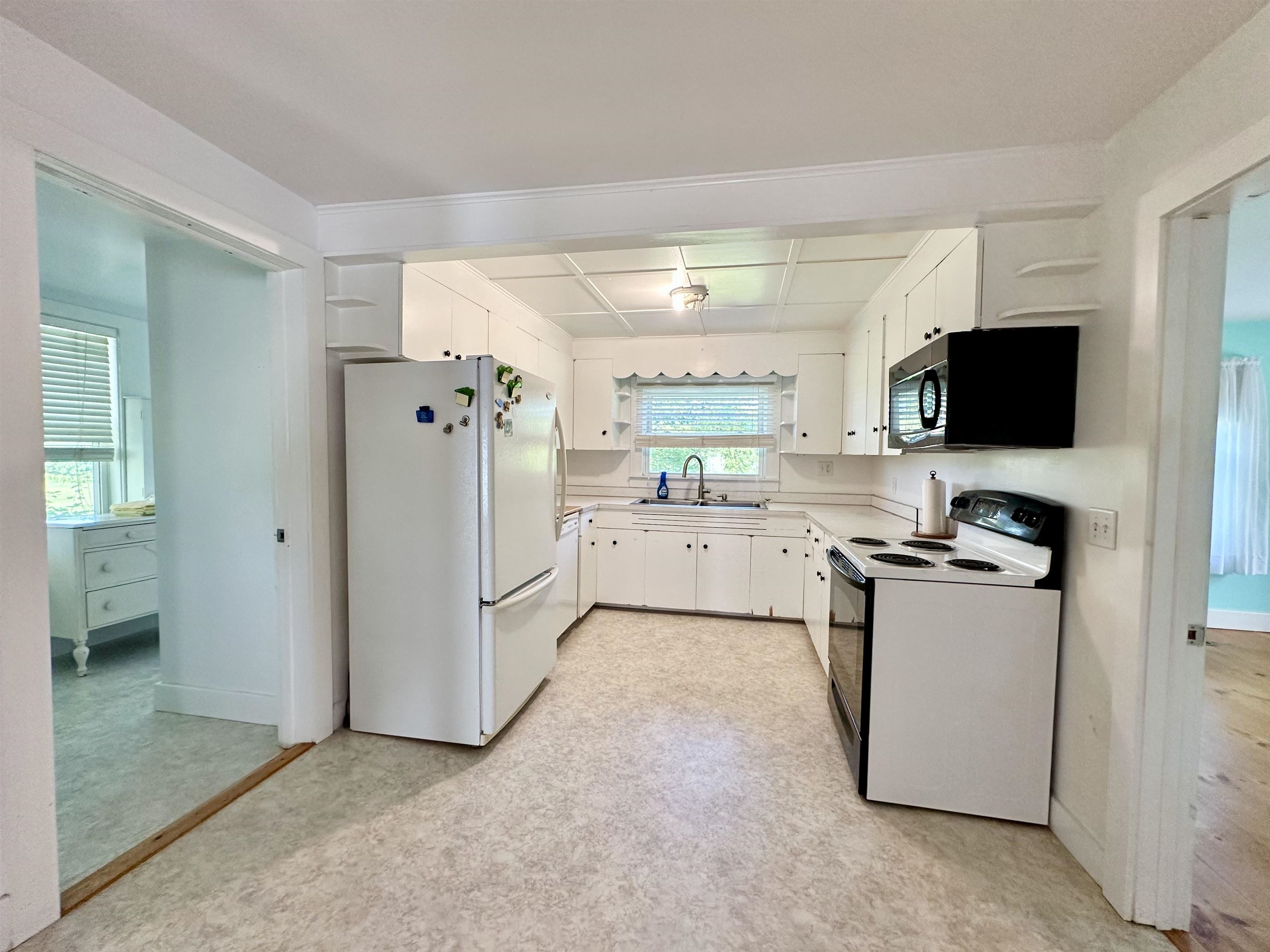 21 Fairfield Road Fletcher, VT 05444 - Photo 9 of 33