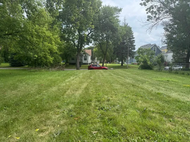 $8,200 | 2453 North 16th Street, Milwaukee, WI 53206