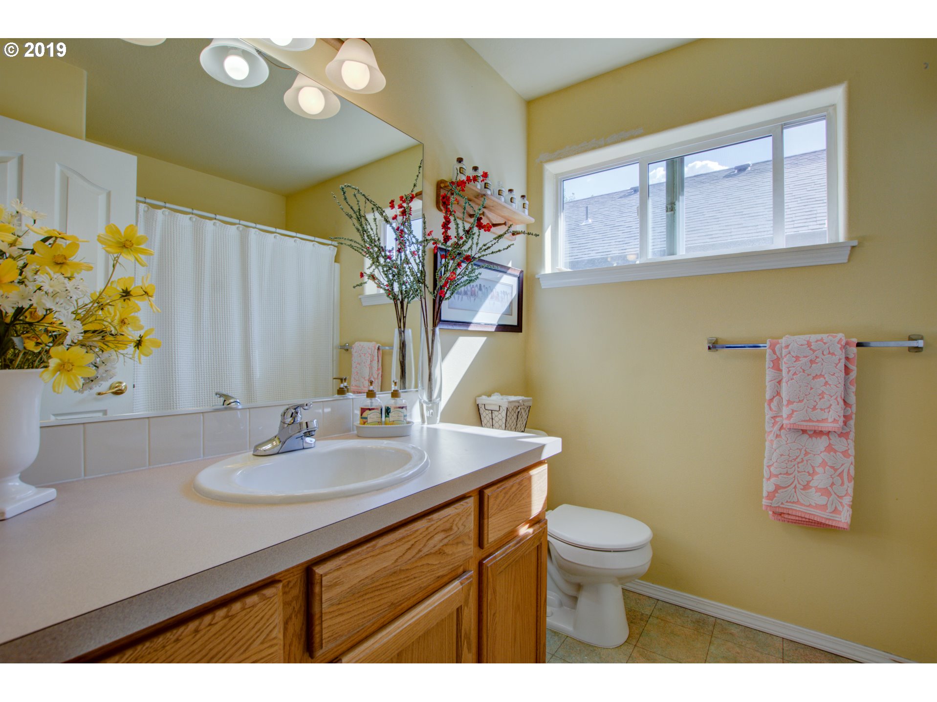 17885 Southwest Bryan Way Beaverton, OR 97007 - Photo 20 of 32 Bathroom