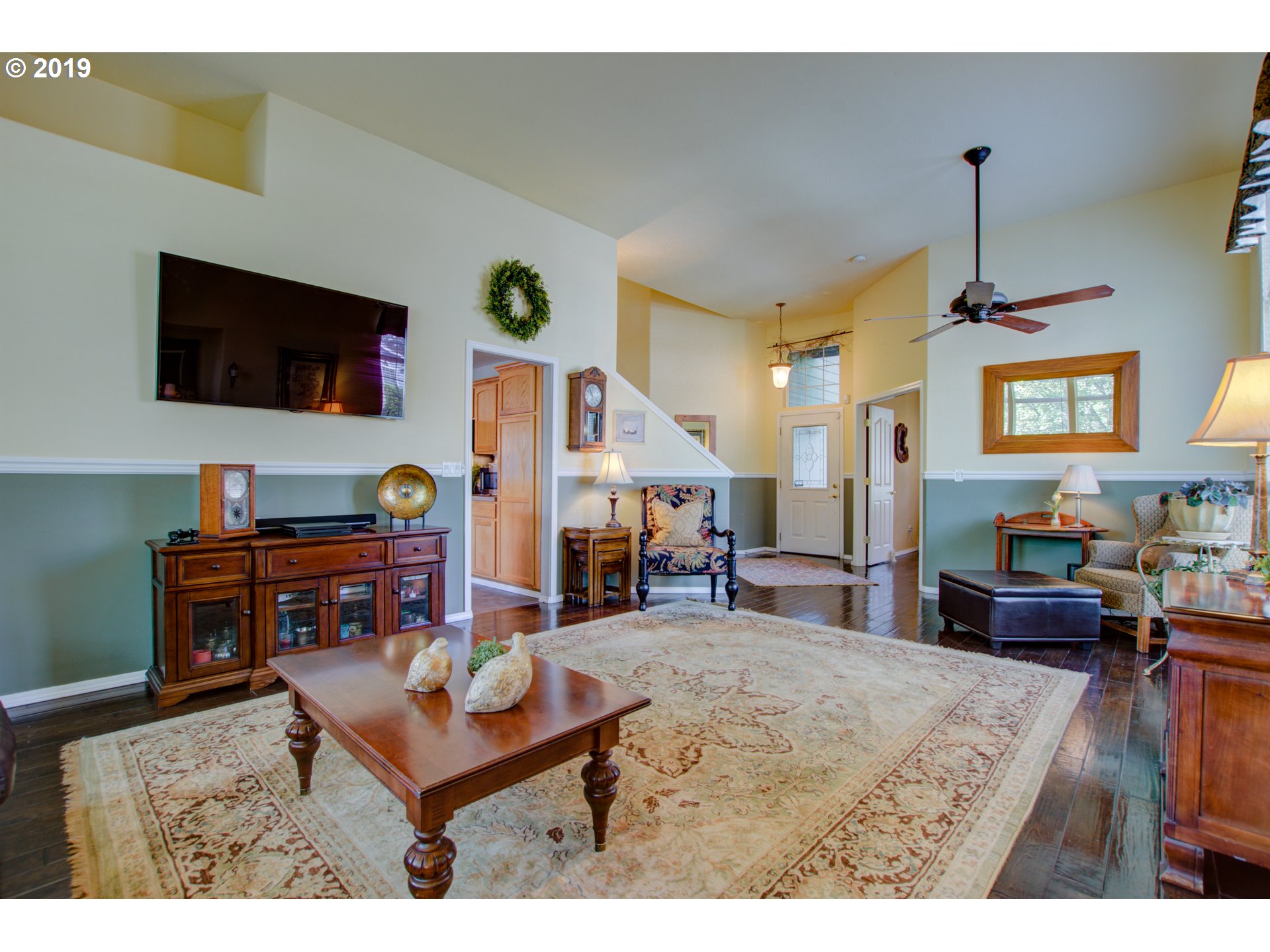 Living Room/Dining Room