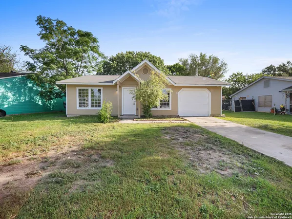 $167,900 | 4819 Corian Oak Drive, Kirby, TX 78219