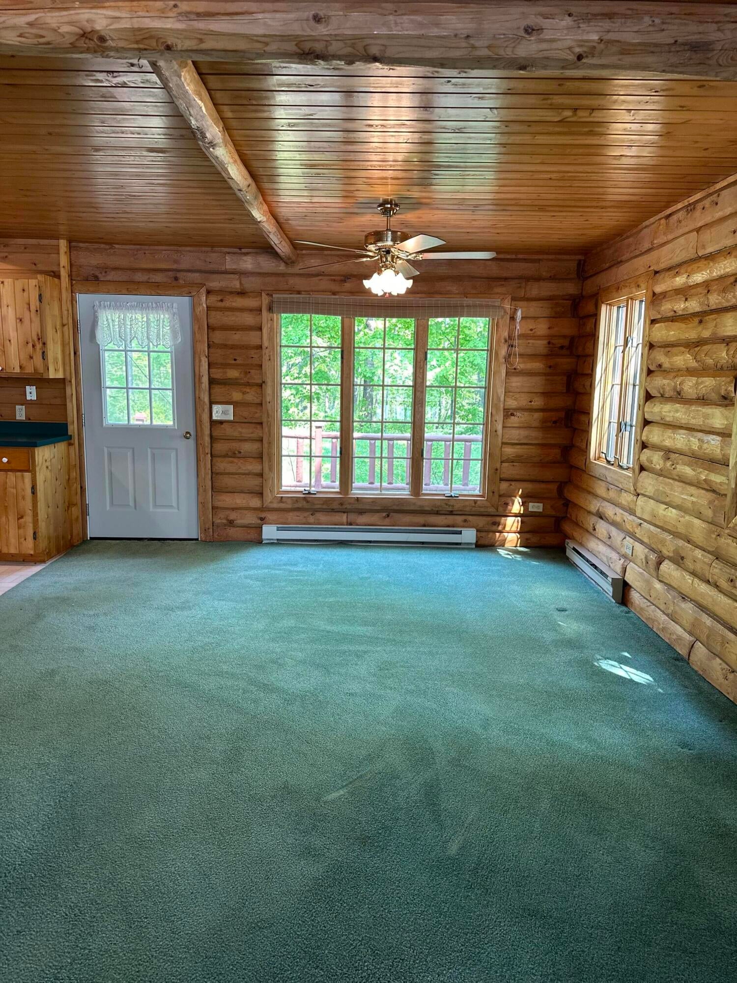 2017 South Whitehead Road Sault Ste. Marie, MI 49783 - Photo 12 of 35 Dining Room