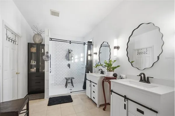 $535,000 | 1605 Hidden Meadow Court, Valrico, FL 33594