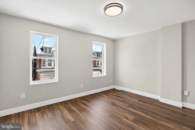 $2,250 | 130 Liberty Street, Trenton, NJ 08611