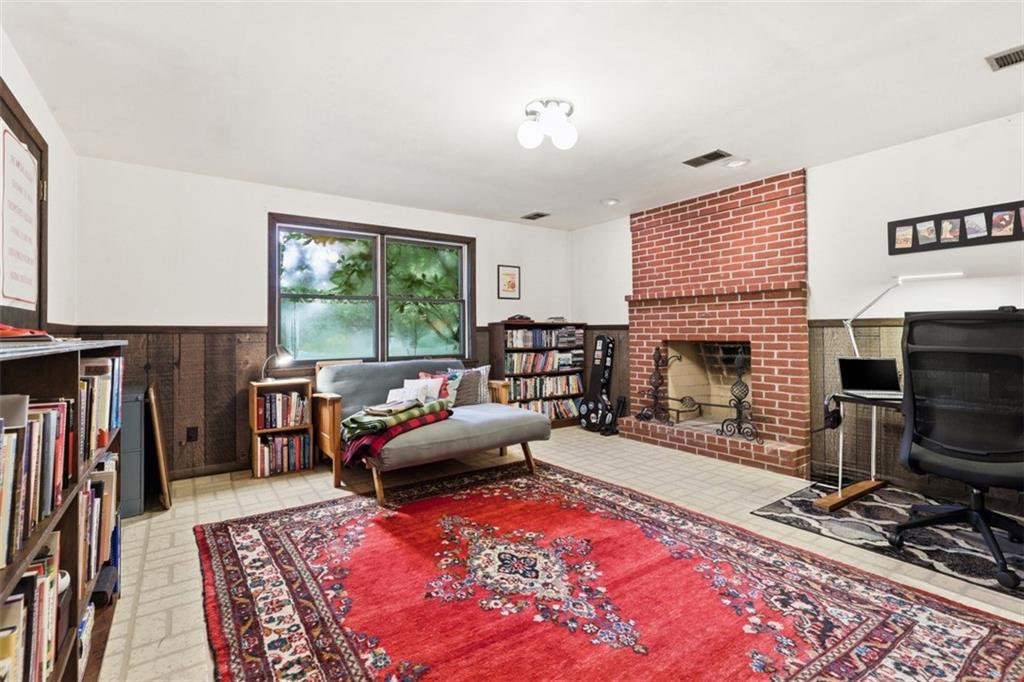 9531 Orchard Road Pittsburgh, PA 15237 - Photo 32 of 46 Gallery Image 32
