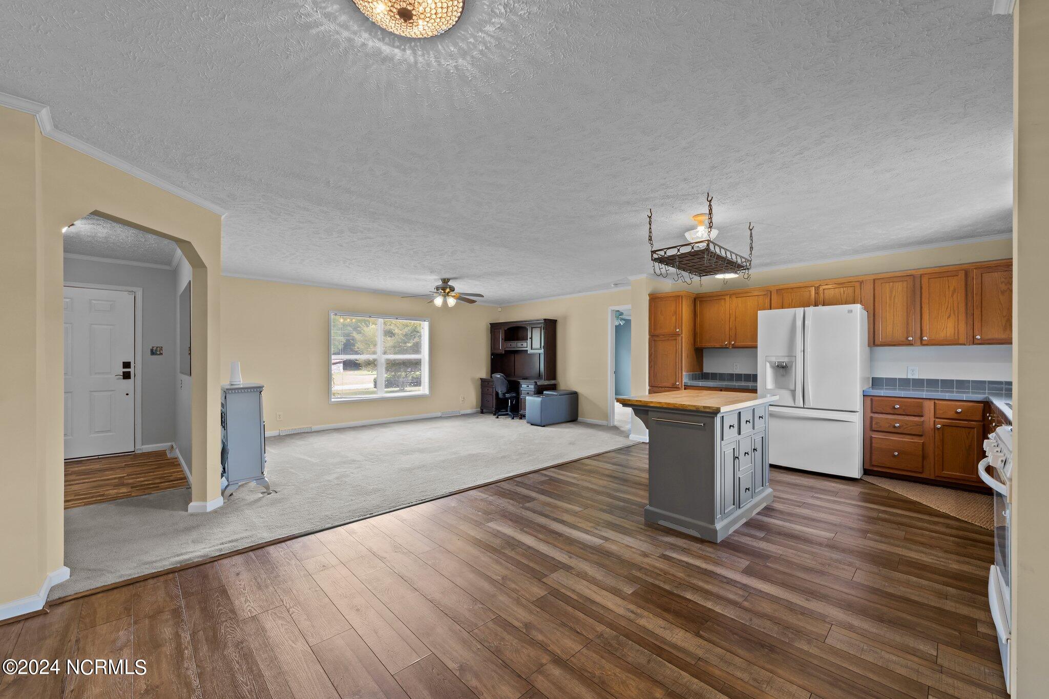1172 Willeyton Road Gates, NC 27937 - Photo 35 of 50 eat in kitchen