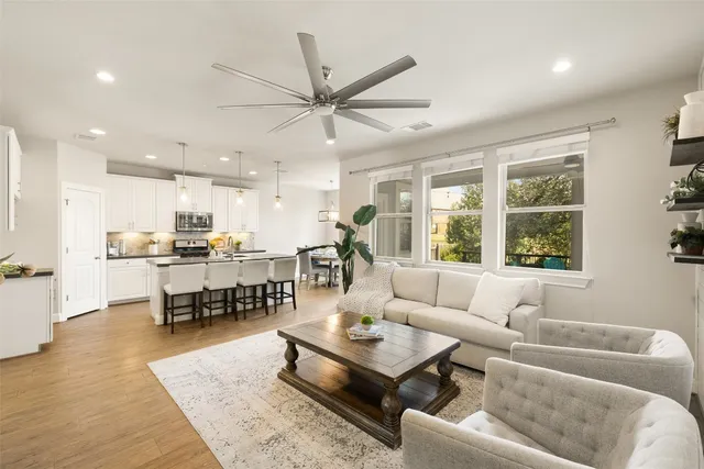 $564,700 | 5217 Del Dios Way, Austin, TX 78738