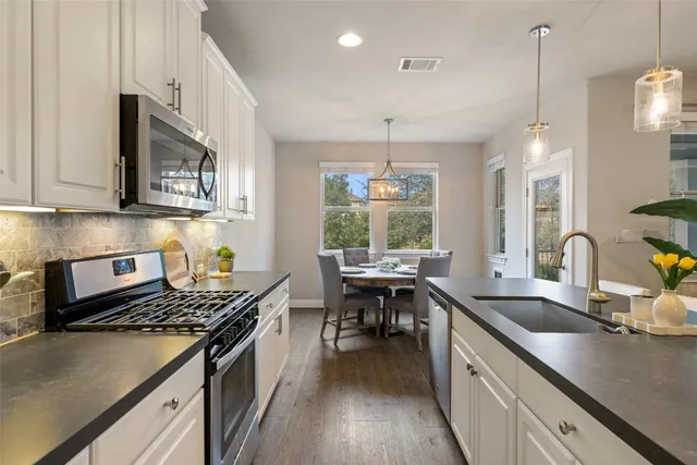 $564,700 | 5217 Del Dios Way, Austin, TX 78738