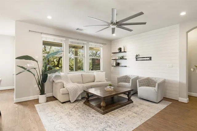 $564,700 | 5217 Del Dios Way, Austin, TX 78738