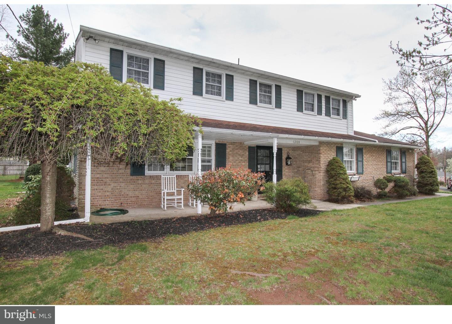 1280 Randy Drive Pottstown, PA 19464 - Photo 2 of 25 Gallery Image 2