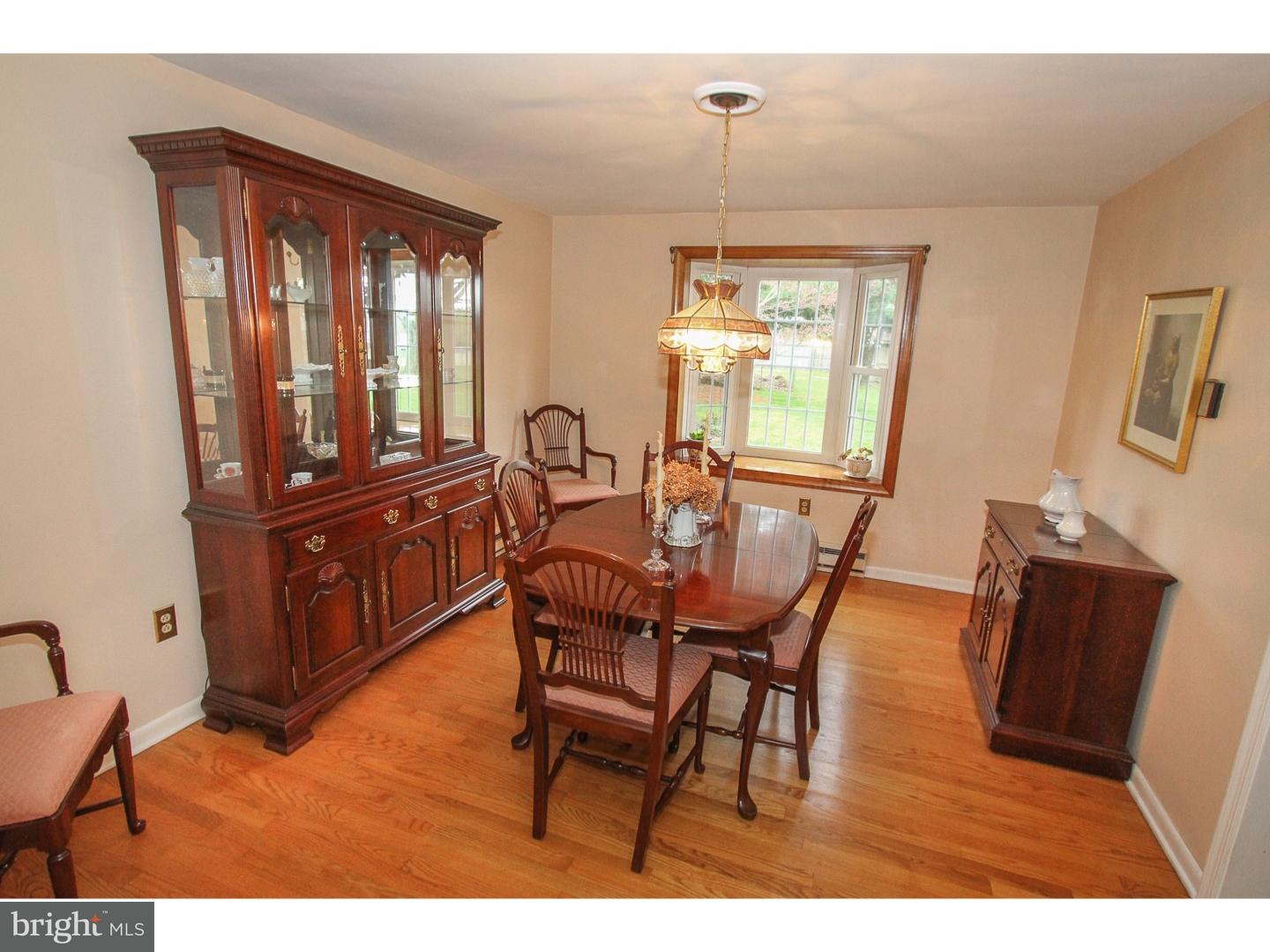 1280 Randy Drive Pottstown, PA 19464 - Photo 5 of 25 Dining Room
