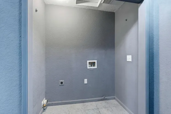 $389,900 | 1809 Taos Court, Modesto, CA 95351