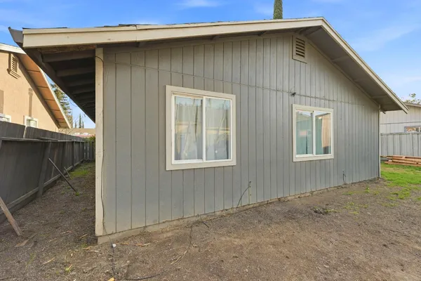 $389,900 | 1809 Taos Court, Modesto, CA 95351