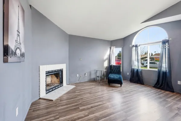 $389,900 | 1809 Taos Court, Modesto, CA 95351