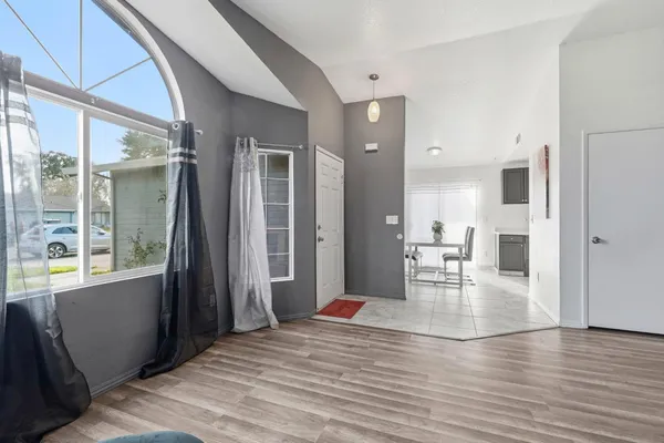 $389,900 | 1809 Taos Court, Modesto, CA 95351