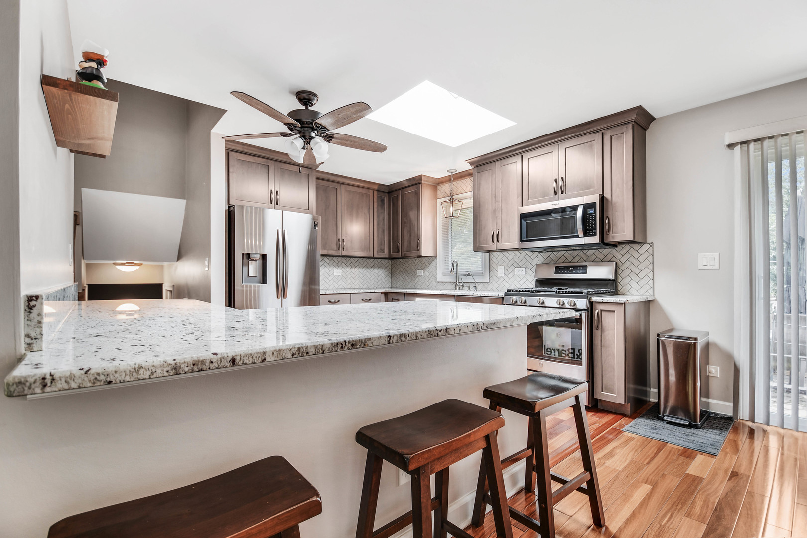 613 Gavin Avenue Romeoville, IL 60446 - Photo 10 of 31 Gallery Image 10