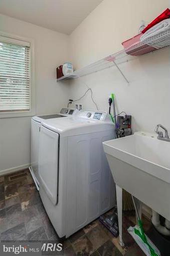 13302 Redspire Drive Silver Spring, MD 20906 - Photo 12 of 30 Laundry Room