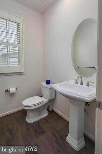 13302 Redspire Drive Silver Spring, MD 20906 - Photo 14 of 30 Powder Room