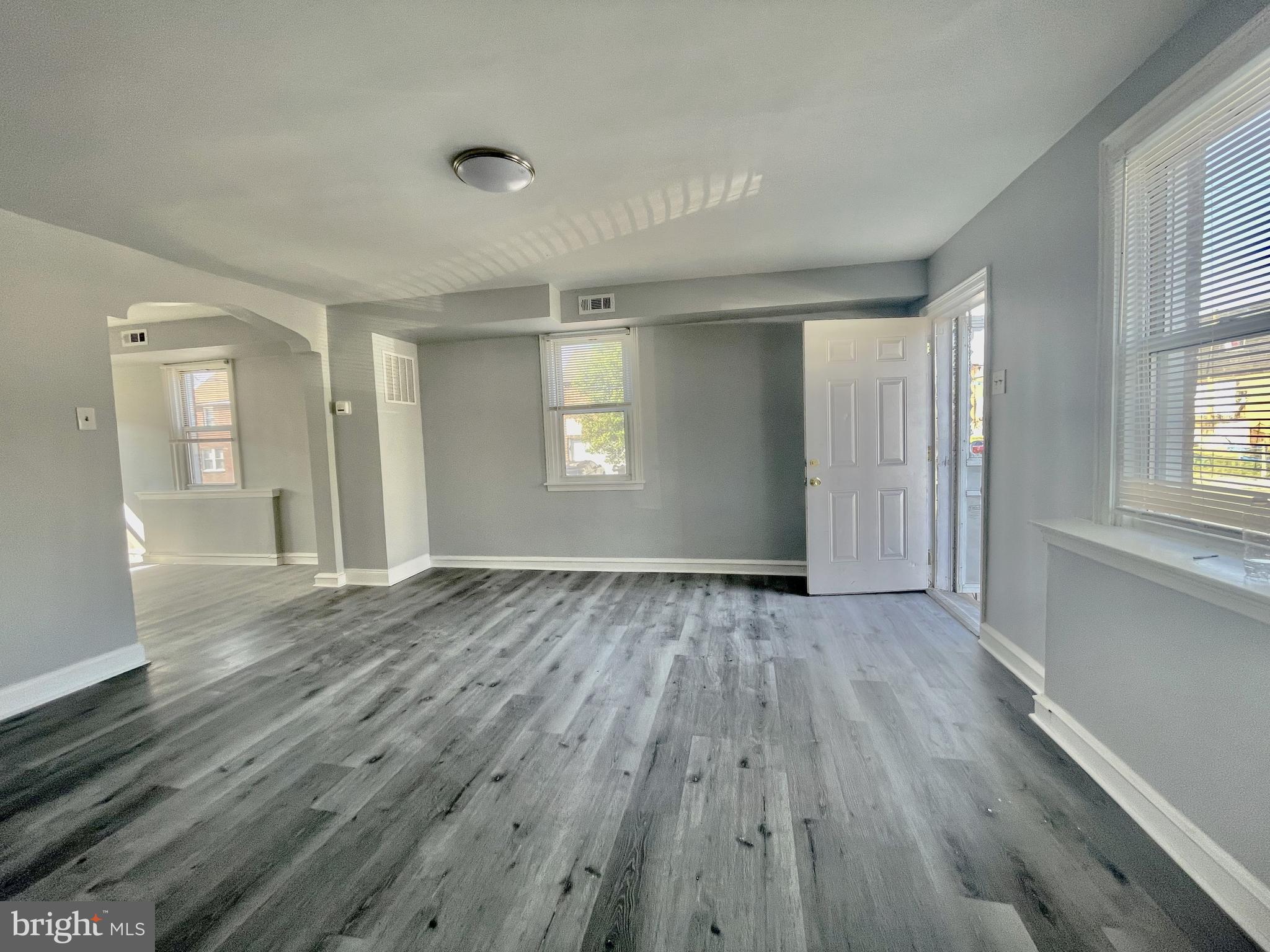 6752 Rutland Street Philadelphia, PA 19149 - Photo 2 of 17 Gallery Image 2