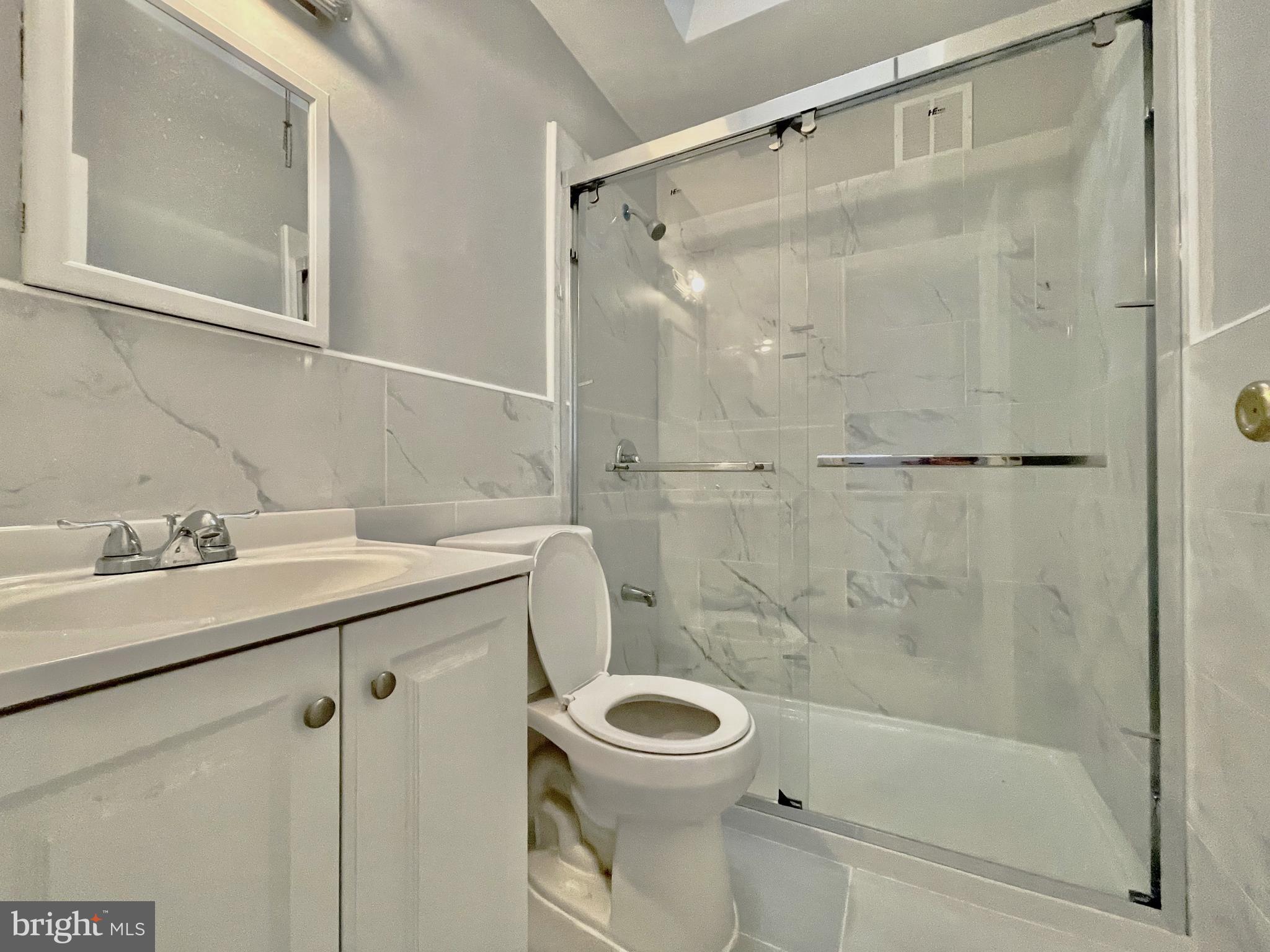 6752 Rutland Street Philadelphia, PA 19149 - Photo 7 of 17 Gallery Image 7