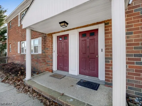 $1,950 | 2467 Highway 10, Morris Plains, NJ 07950