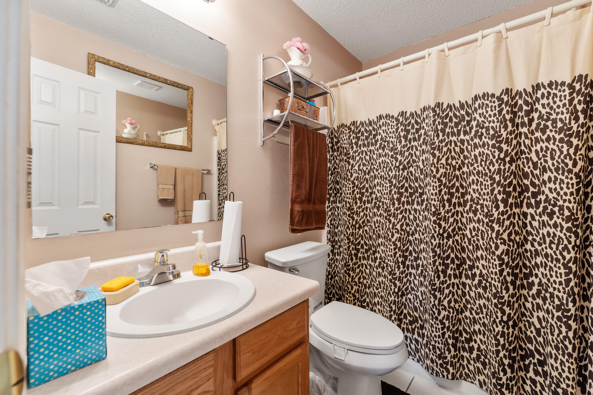 7336 Gordon Evans Road Navarre, FL 32566 - Photo 18 of 26 Bathroom 2