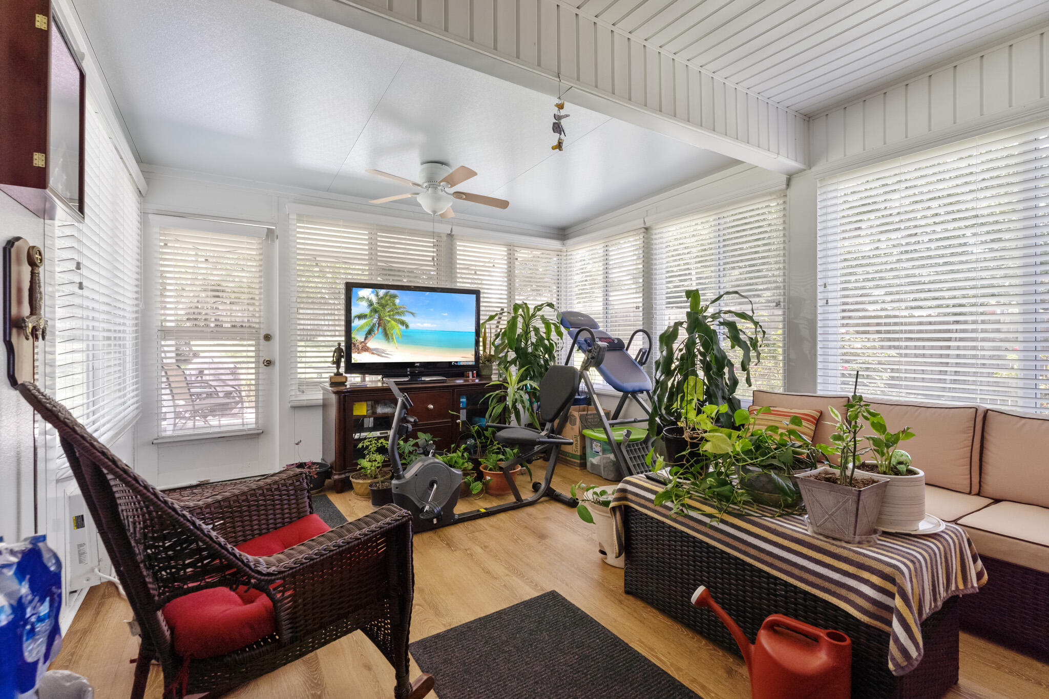 7336 Gordon Evans Road Navarre, FL 32566 - Photo 22 of 26 Sun Room