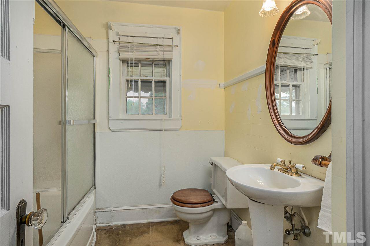 271 Scott Road Kenly, NC 27542 - Photo 9 of 30 Gallery Image 9
