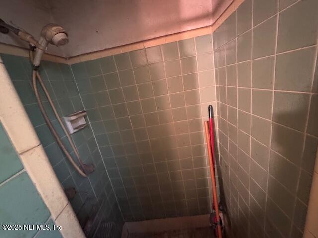 6310 Colgate Road Jacksonville, FL 32217 - Photo 17 of 27 IMG_9481