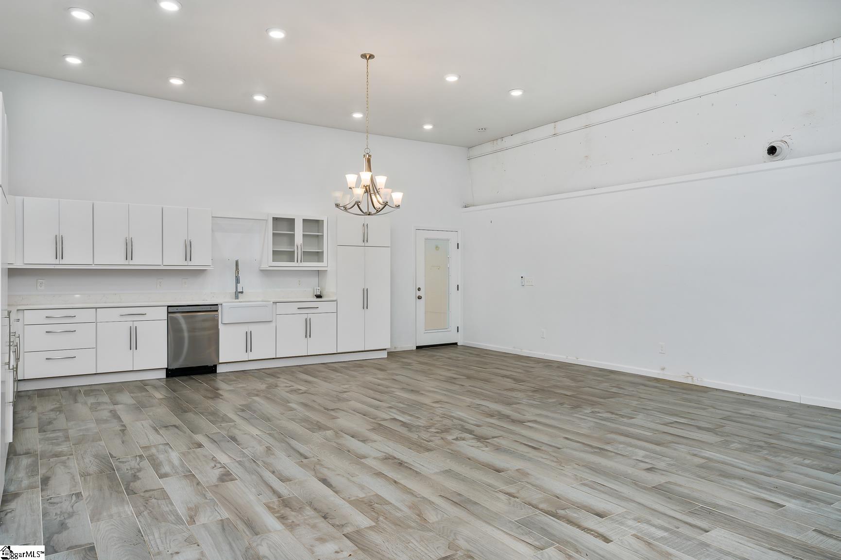 22 North Main Street Honea Path, SC 29654 - Photo 12 of 27 Gallery Image 12