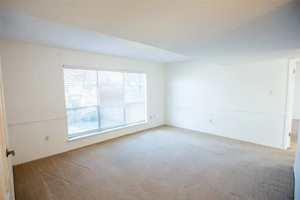 $2,200 | 2627 The Highlands Drive, Sugar Land, TX 77478