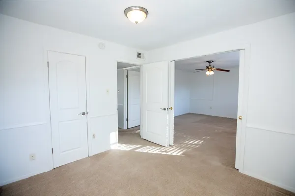 $2,200 | 2627 The Highlands Drive, Sugar Land, TX 77478