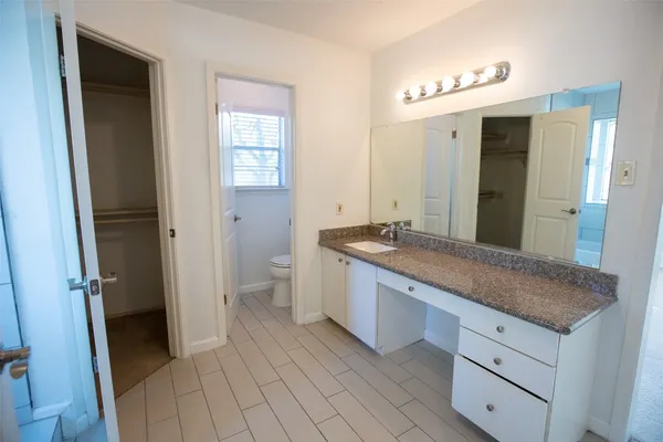 $2,200 | 2627 The Highlands Drive, Sugar Land, TX 77478