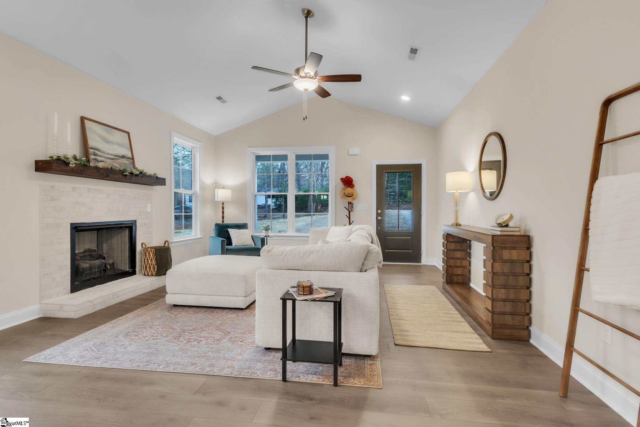 24 Fisher Jenkins Road Anderson, SC 29625 - Photo 4 of 35