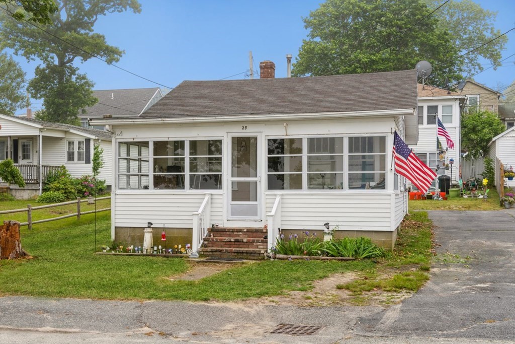 29 Riverside Drive Wareham, MA 02558 - Photo 1 of 35