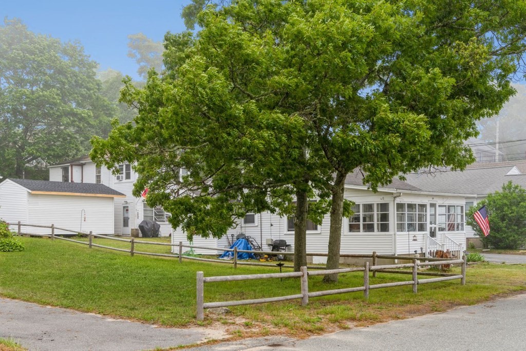 29 Riverside Drive Wareham, MA 02558 - Photo 18 of 35