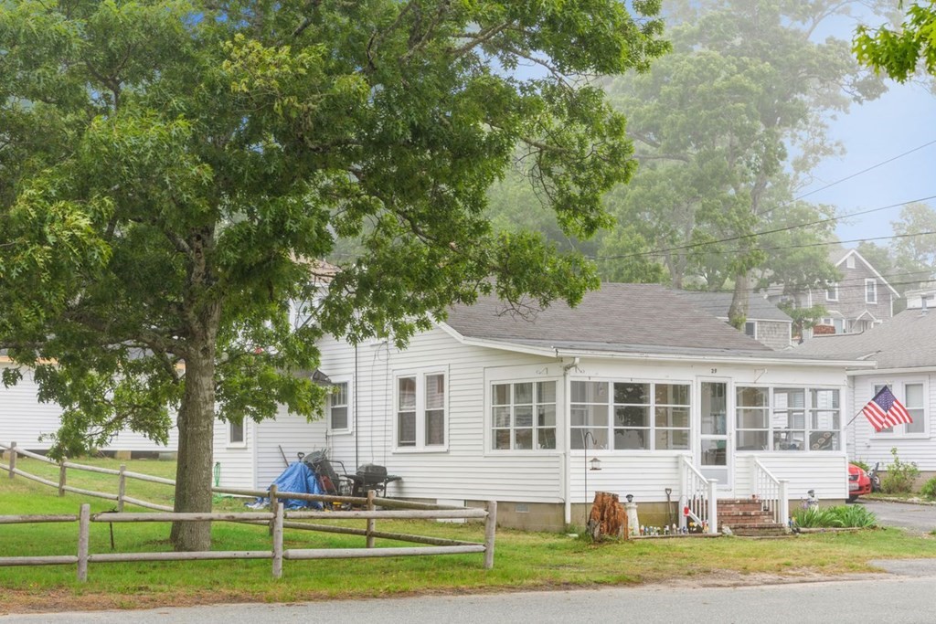 29 Riverside Drive Wareham, MA 02558 - Photo 20 of 35