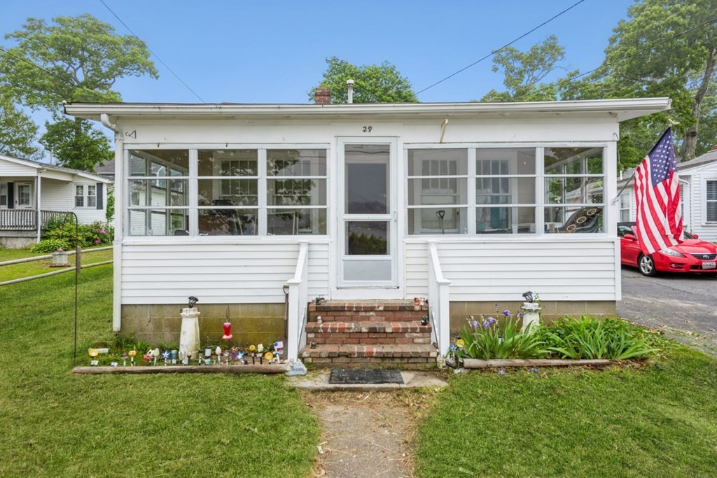 29 Riverside Drive Wareham, MA 02558 - Photo 7 of 35