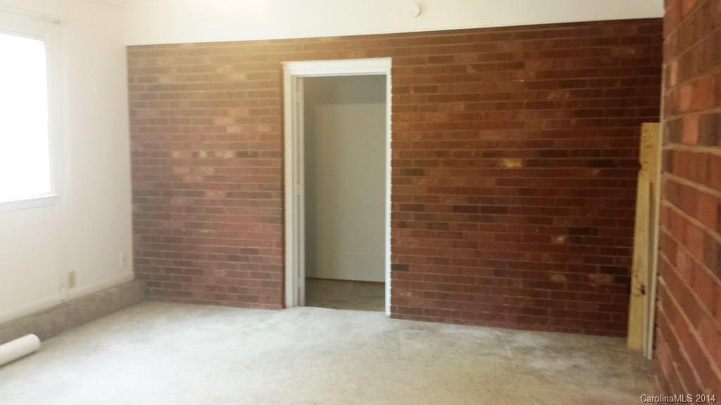 1729 Green Acres Road Lincolnton, NC 28092 - Photo 6 of 23 Gallery Image 6